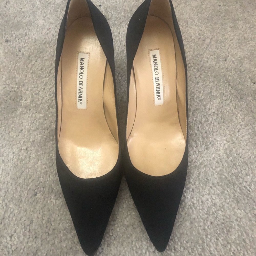 Manolo Blahnik black heels